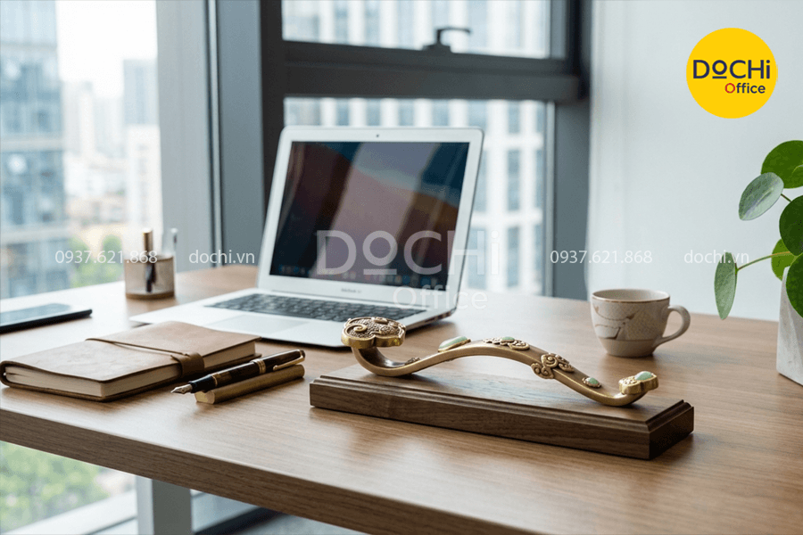 15+ các vật phẩm phong thủy để bàn làm việc thu hút tài lộc